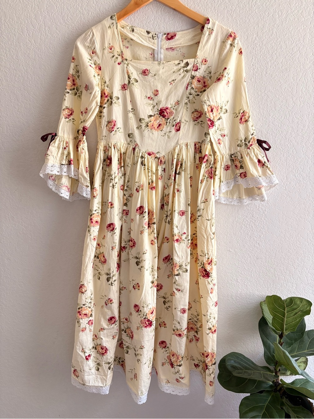 Women’s Dress Colonial Historic Style Williamsburg Inspired Prairie Maxi - Picture 7 of 9